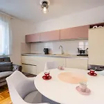 Apartment Children Dream Medulin