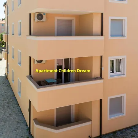 Children Dream Medulin